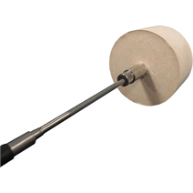 Magnetic surface thermocouple